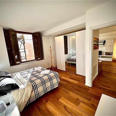 In The Heart Of Siena, 7 Minutes From Piazza Del Campo Apartamento Exterior foto